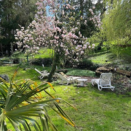 Le Bois Des Sources Διαμέρισμα Saint-Marcel  Εξωτερικό φωτογραφία